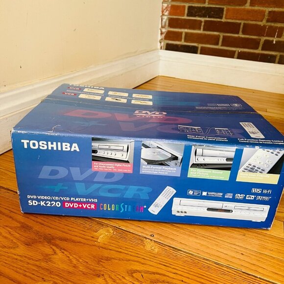 Brand NEW Toshiba SD-K220  DVD Video/CD/VCR Player  + VHS Combo in box w Remote - Picture 13 of 16